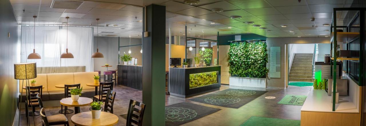 Greenstar Hotel Lahti Bagian luar foto